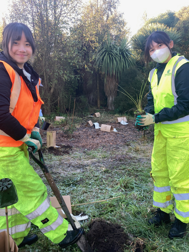 Conservation Volunteers at Travis