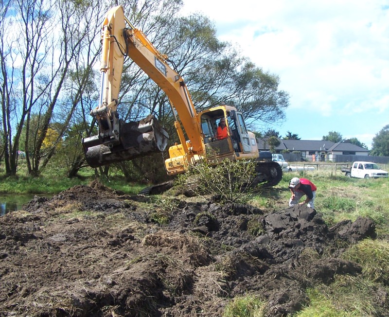 Digger widening Travis Stream in 2006